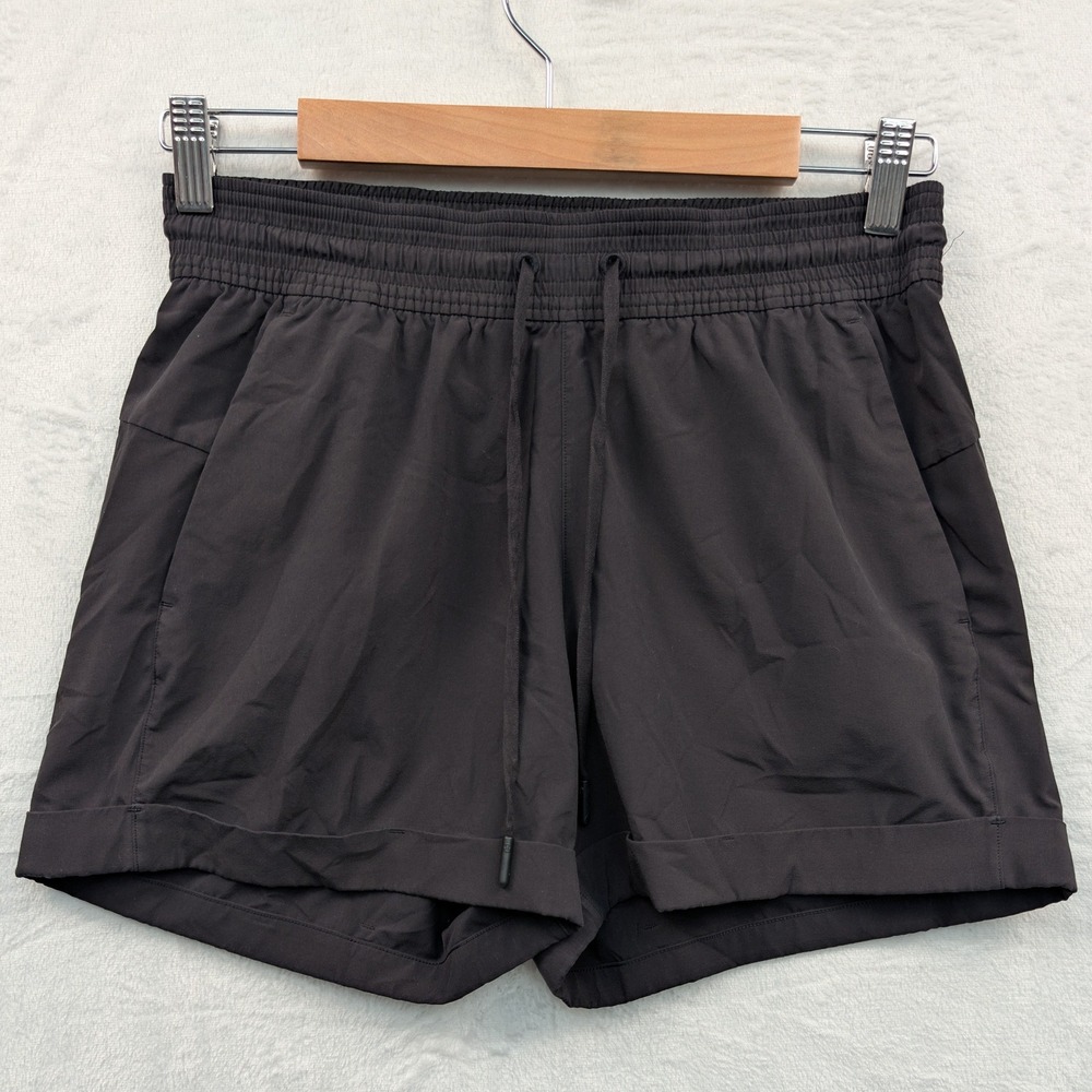 Lululemon Spring Break Away Short Women's Size 6 *4-way Stretch 3" Black Gym